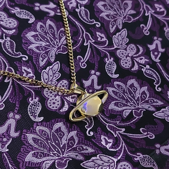 18K Gold Plated 🪐 Saturn Planet Pendant and 18K Gold Plated Miami Cuban Link - Picture 9 of 14